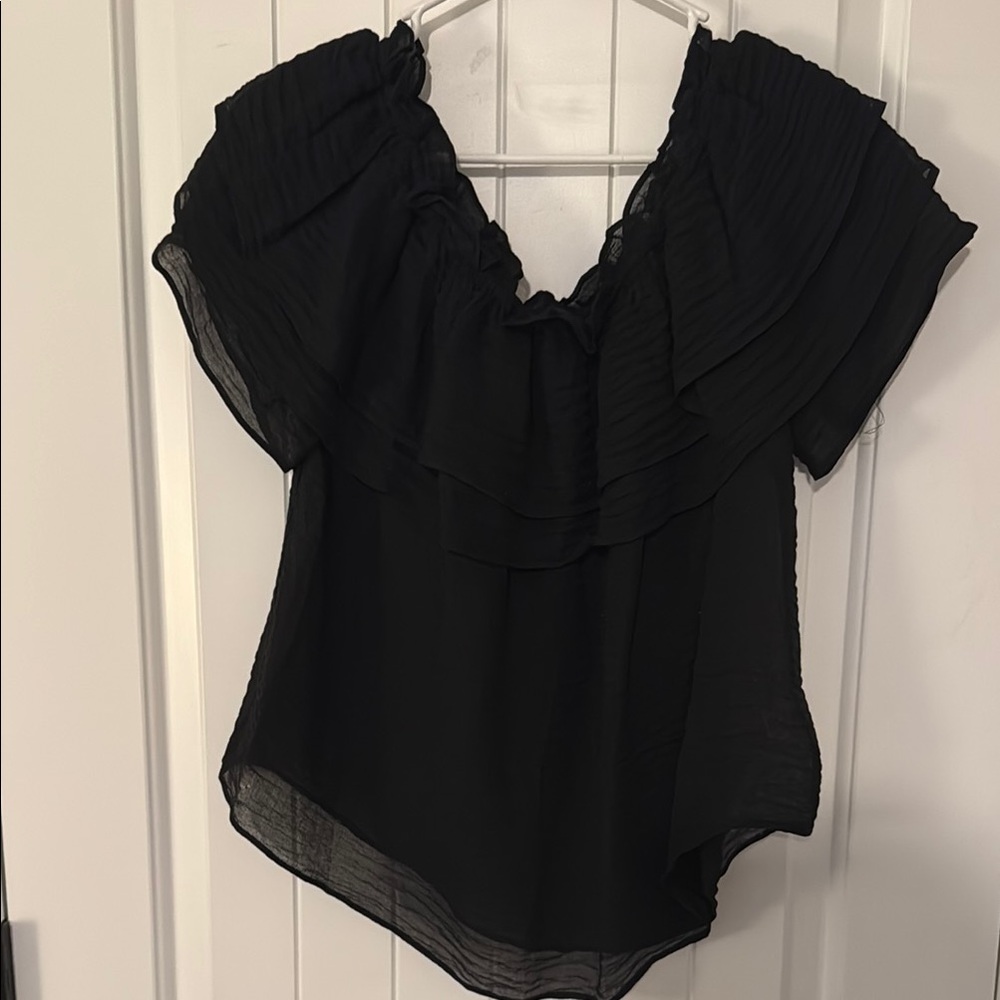 Elegant Carol Christian Black Women's Top on or off shoulder boutique brand